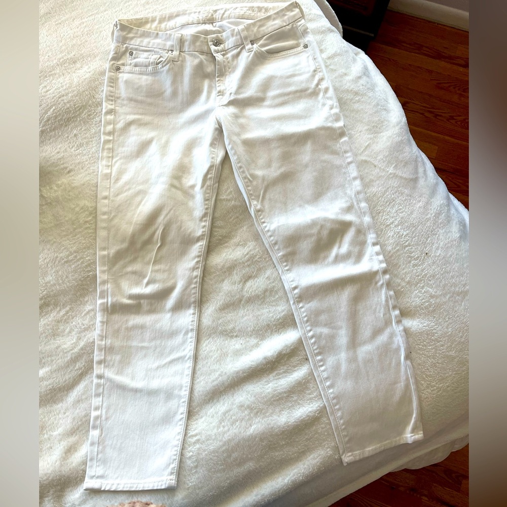 7 For All Mankind white cropped jeans size 29